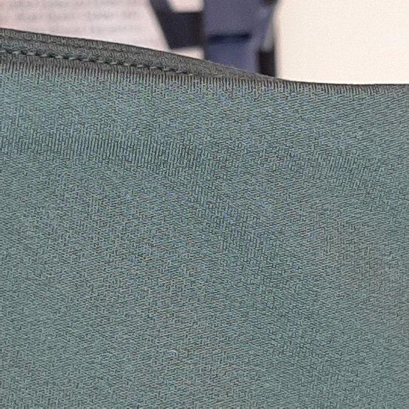 Colorfulkoala Fleece-lined Olive leggings - Picture 6 of 9